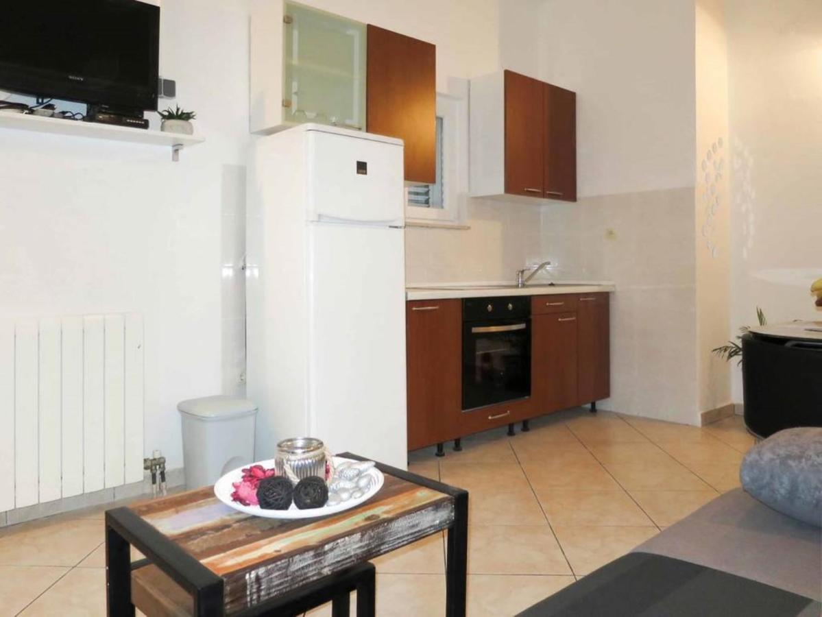 Apartments Sollis トロギール 部屋 写真